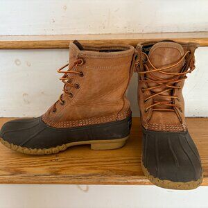 L.L. Bean Women's Duck Boots Gore Tex Thinsulate 8 inch waterproof size 7 VGUC